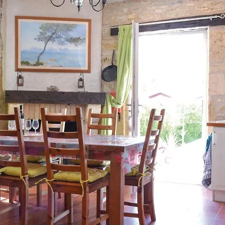 Сasa de vacaciones Cozy In Puy Leveque