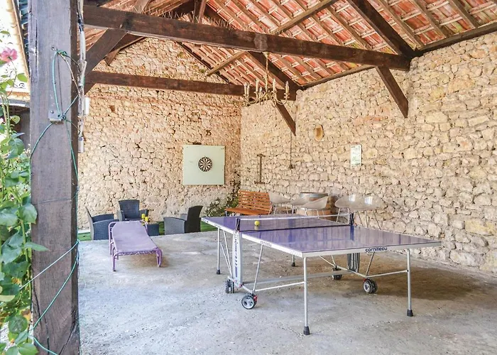 Casa de Férias Cozy In Puy Leveque Puy-lʼÉvêque